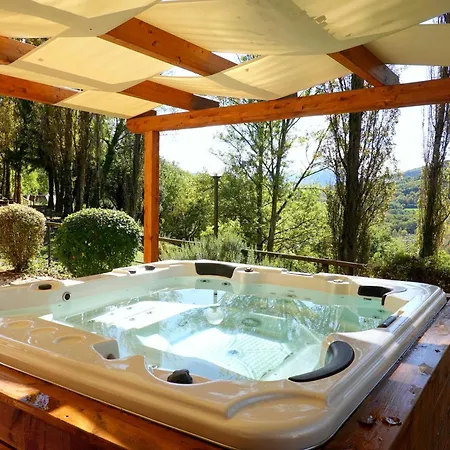 Отель Convento Di Acqua Premula 3*