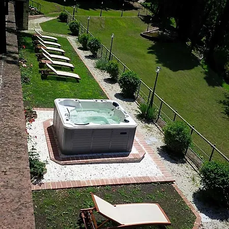 Convento Di Acqua Premula ホテル