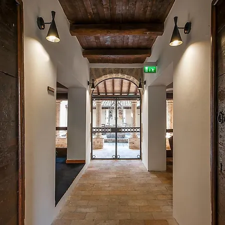 Convento Di Acqua Premula Sellano