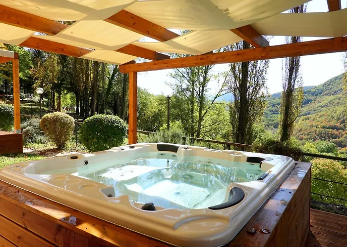 Hotel Convento Di Acqua Premula 3*