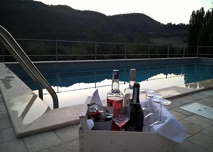 Hotel Convento Di Acqua Premula Sellano