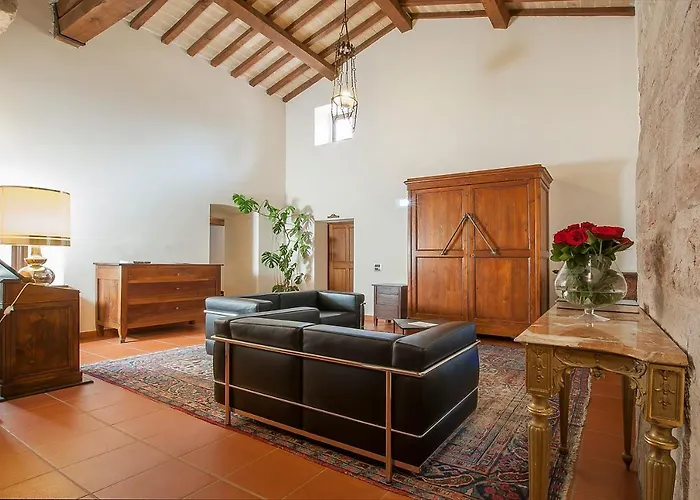 Hotel Convento Di Acqua Premula 3*